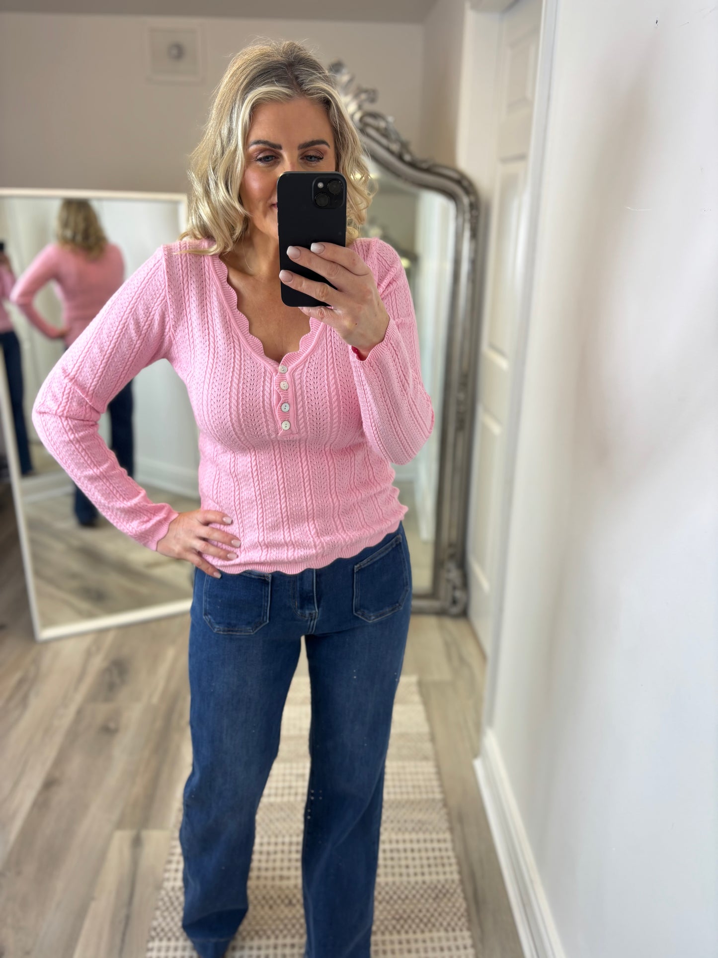 Shona V Knitwear
