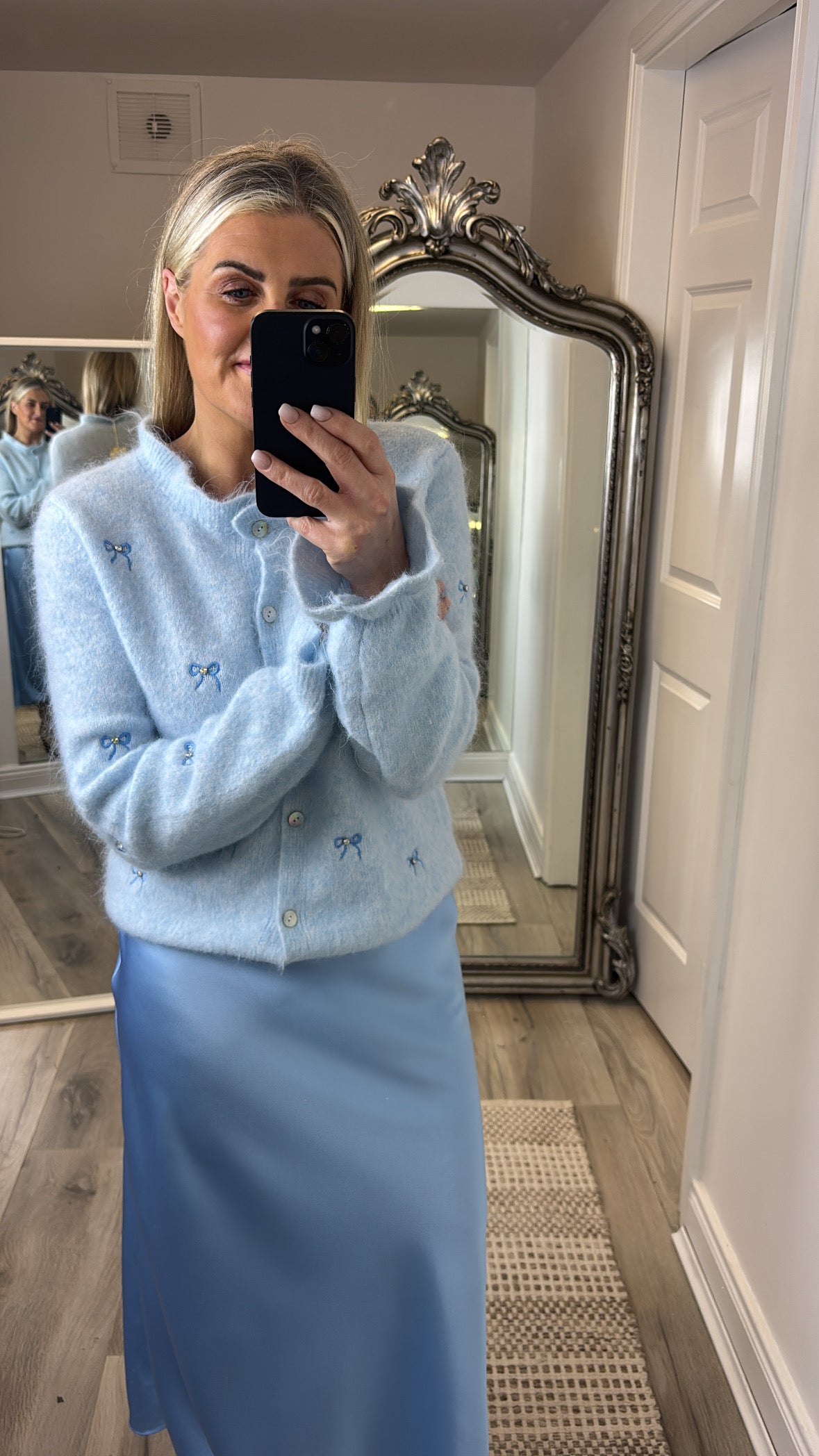 Mena Cardigan