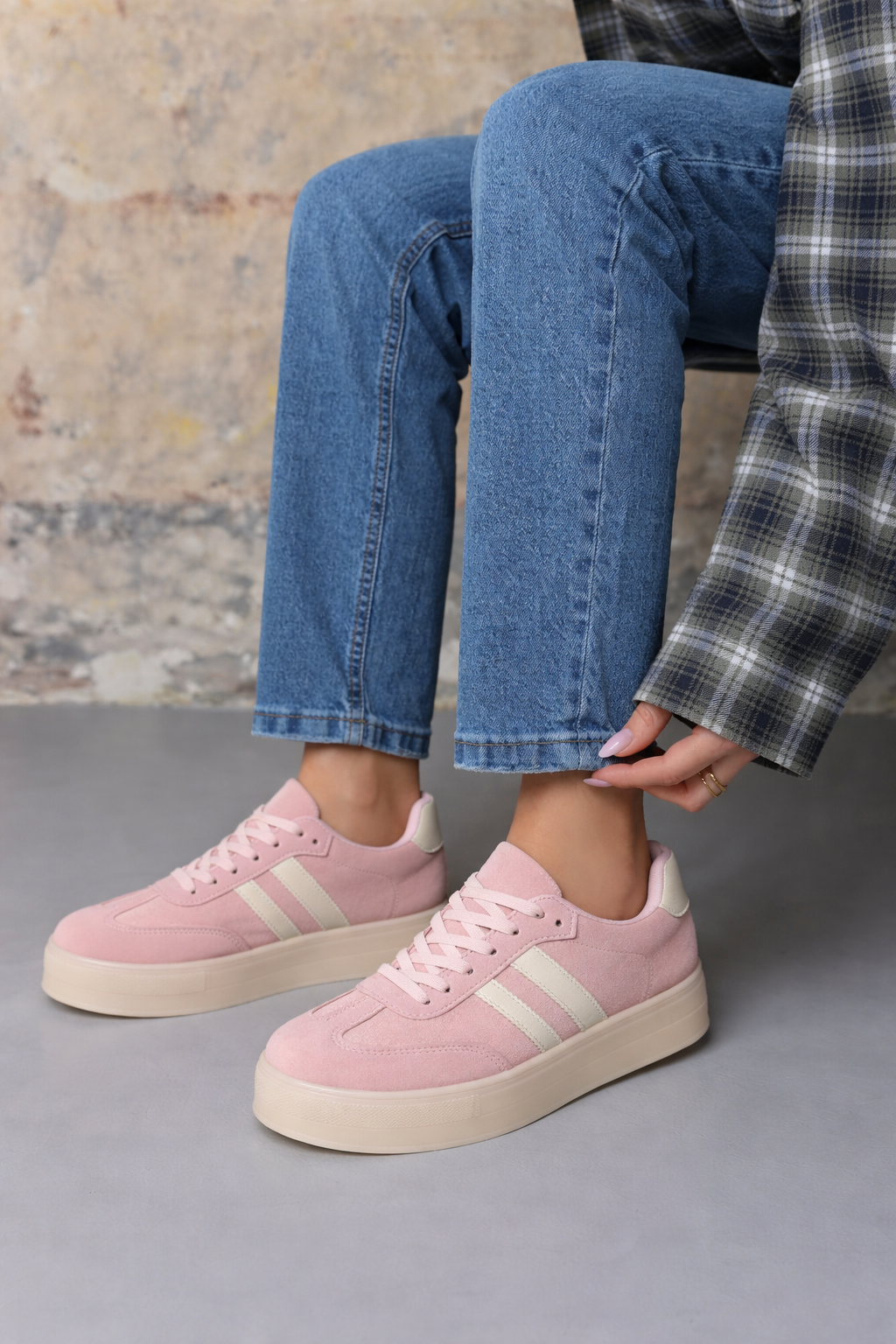 Gigi Trainers