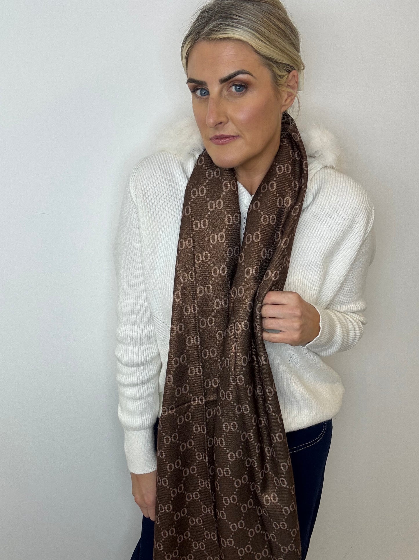 Zafira Scarf