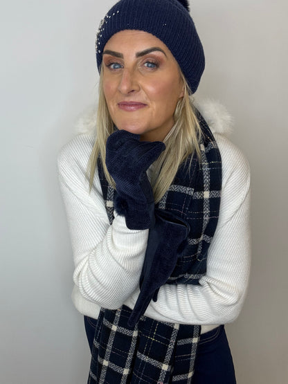 Zafira Scarf