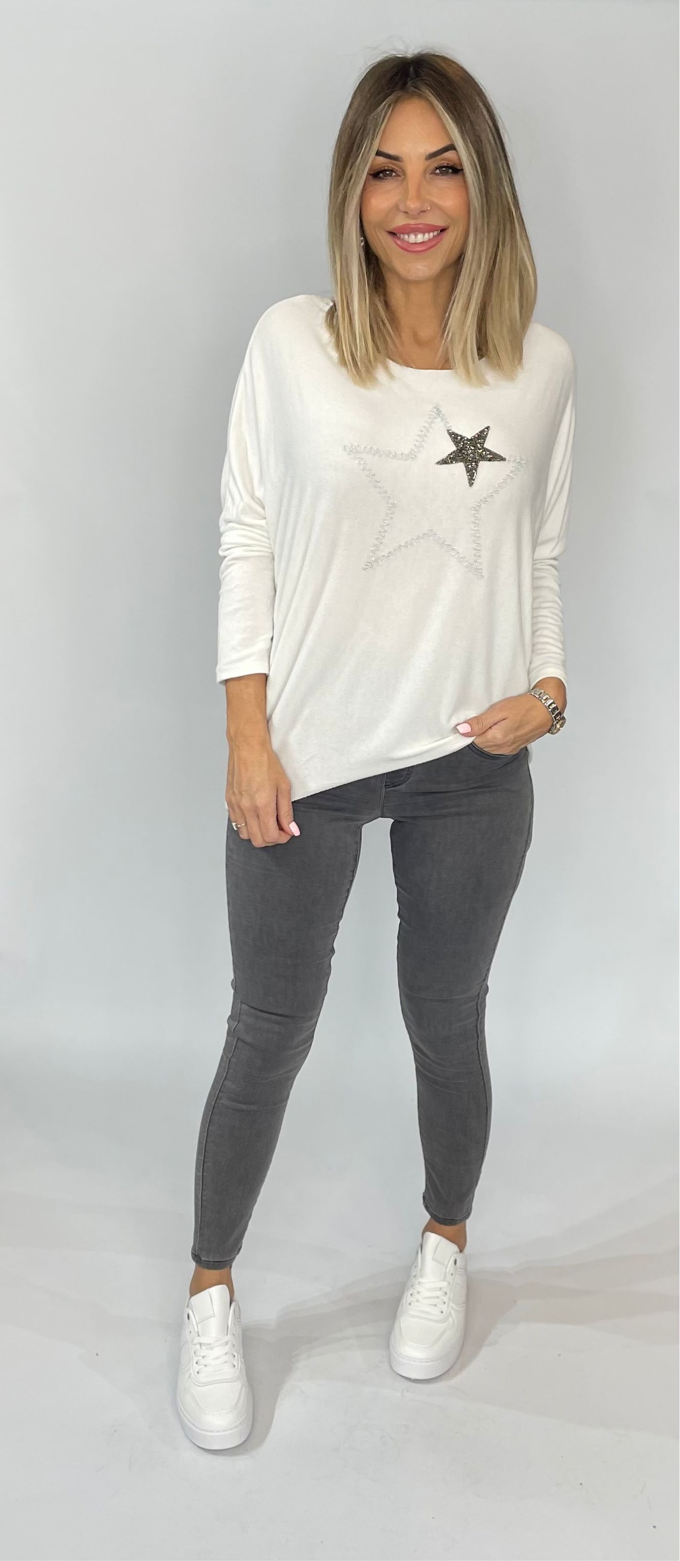 Izzy Star Knit