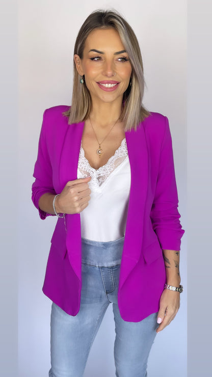 Evie Blazer