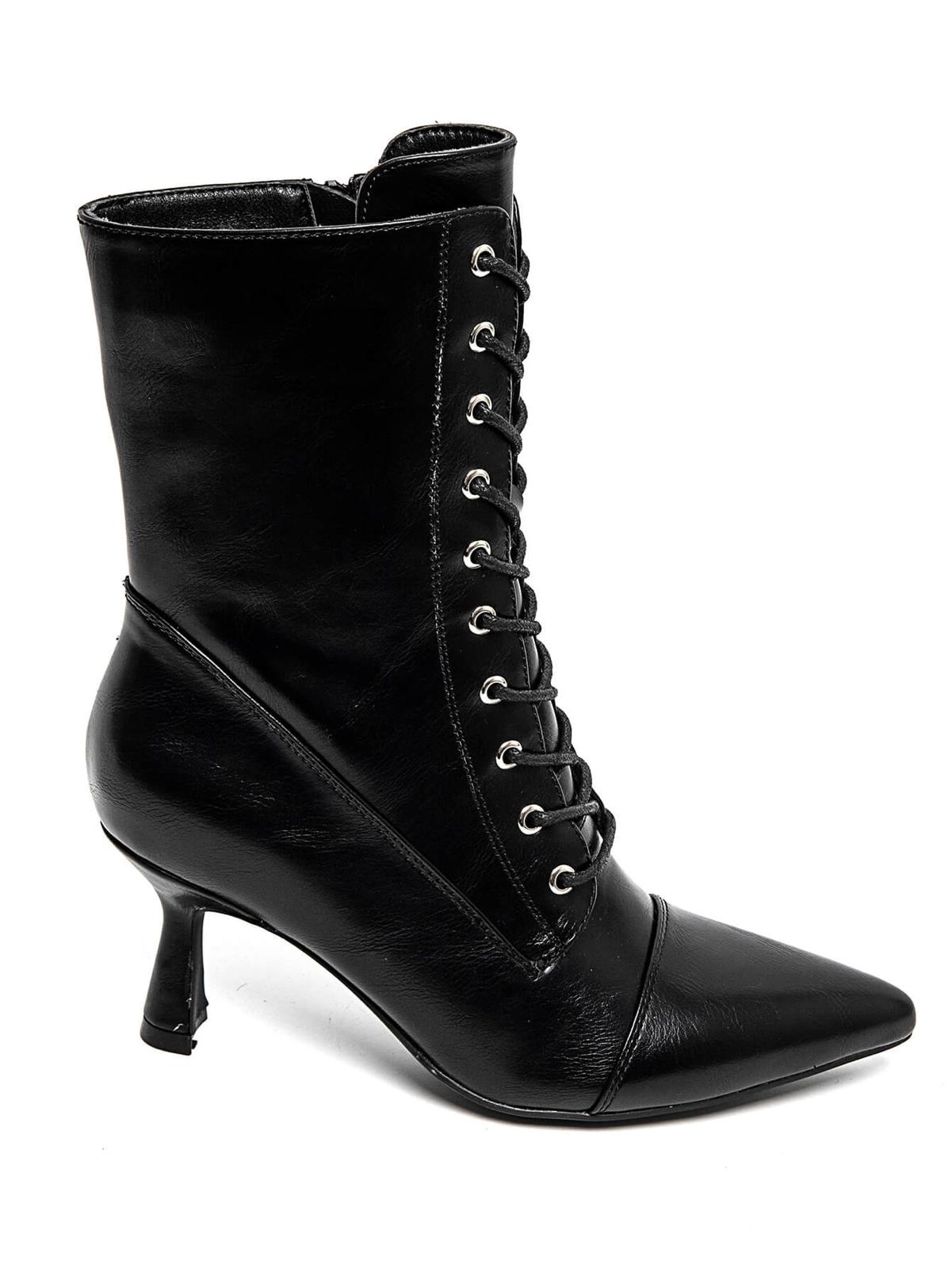 Janis Ankle Boots