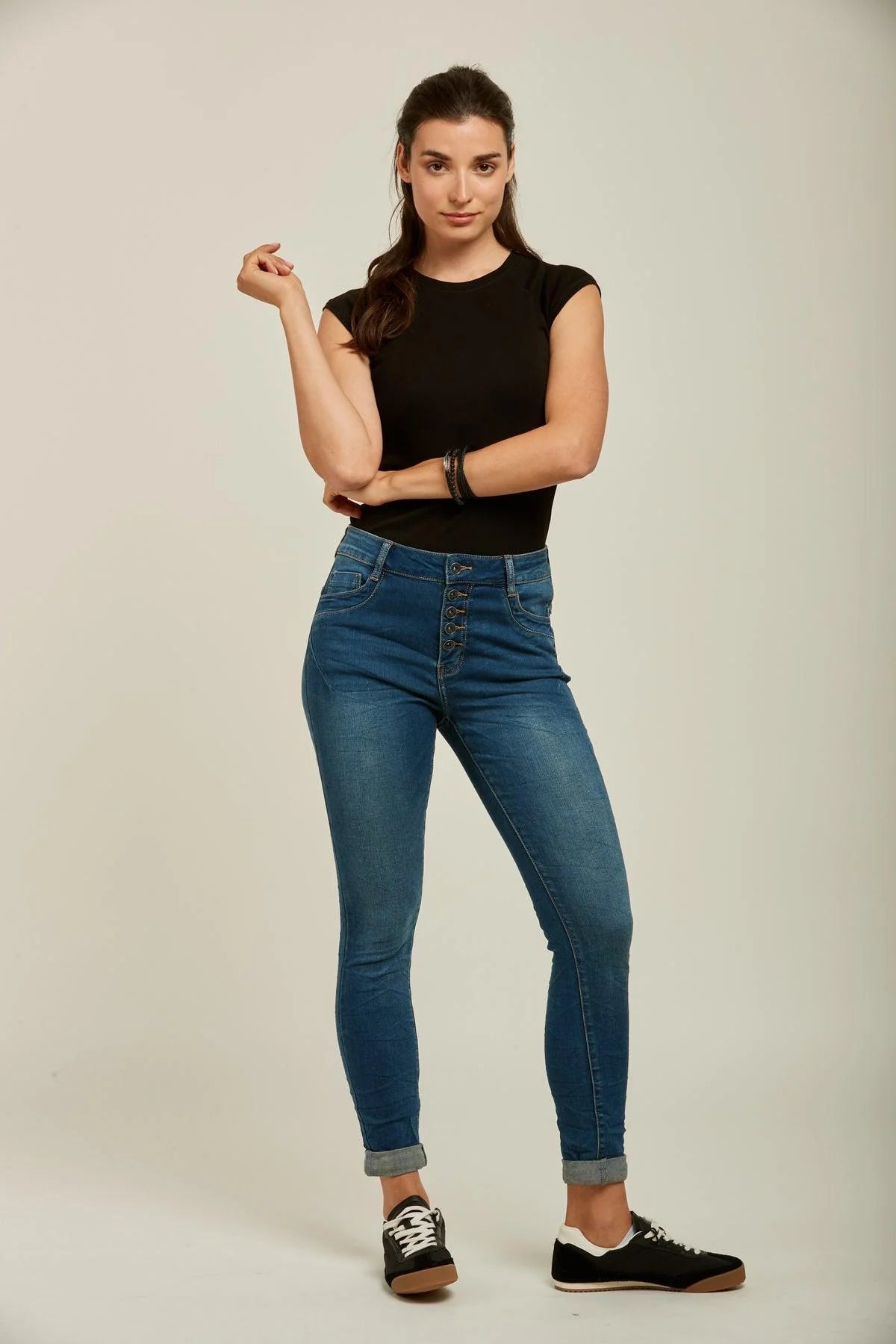 Elayna Slim Cut Toxik Jeans