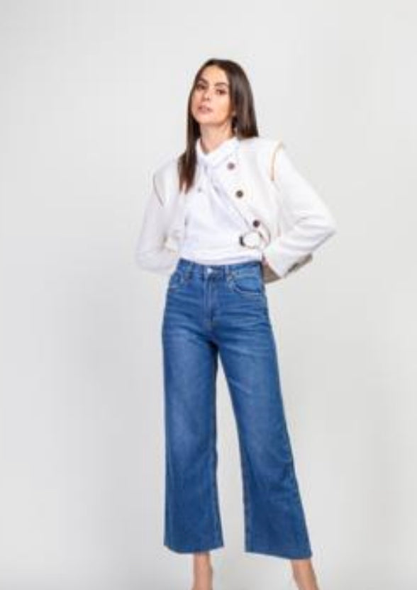Mallory Cropped flares L21046-3